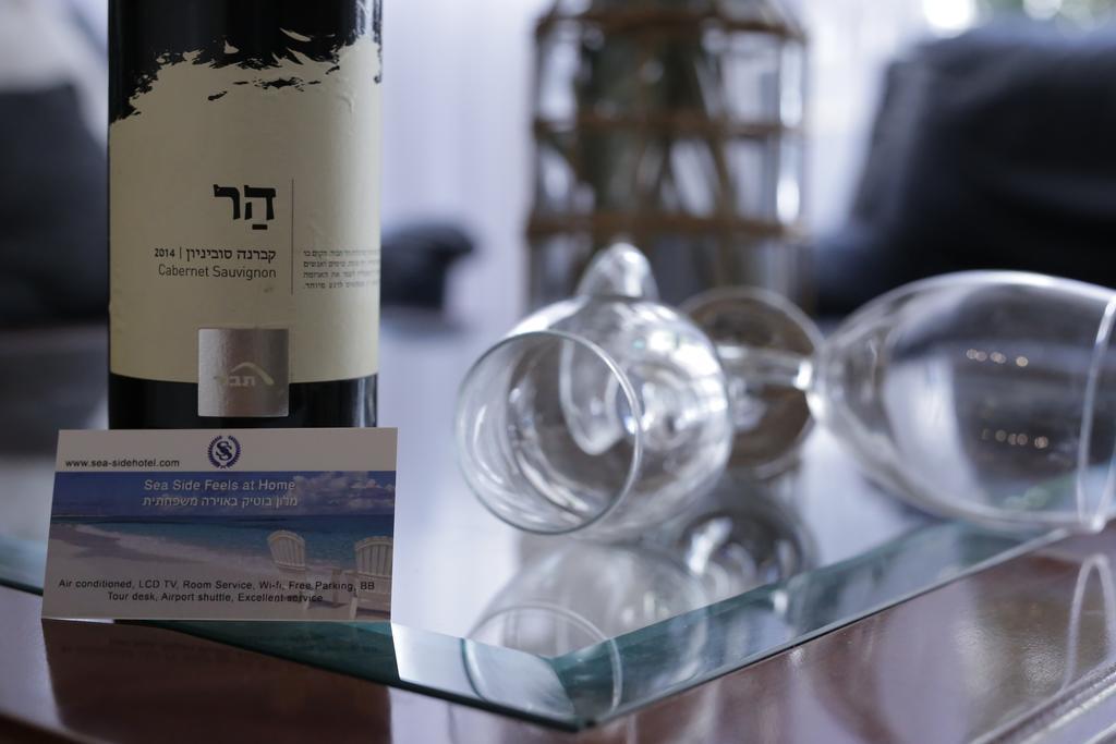 Sea Side Hotel Tel Aviv Exterior photo