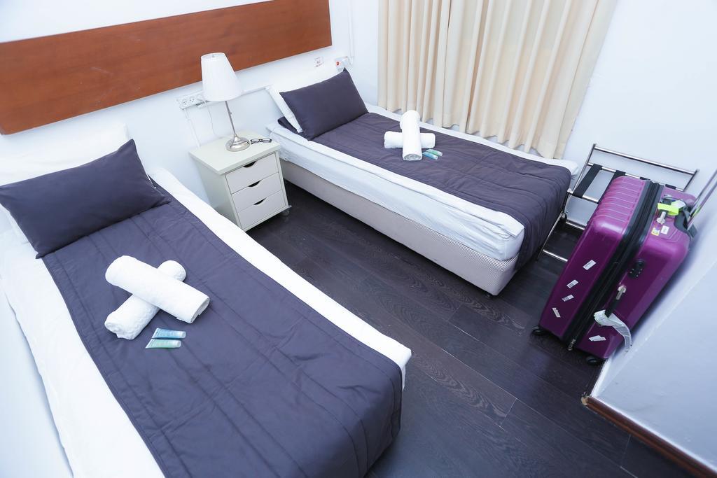 Sea Side Hotel Tel Aviv Exterior photo
