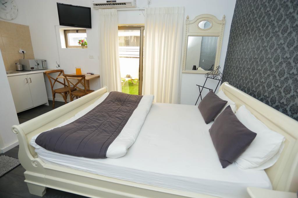 Sea Side Hotel Tel Aviv Exterior photo